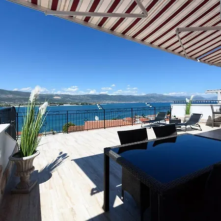 Nina Apartman Trogir