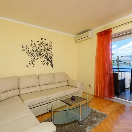 Nina Apartment Trogir